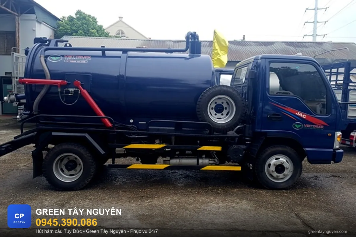 Xe hút hầm cầu chuyên dụng phục vụ H. Tuy Đức, Đắk Nông - Green Tây Nguyên 0945.390.086